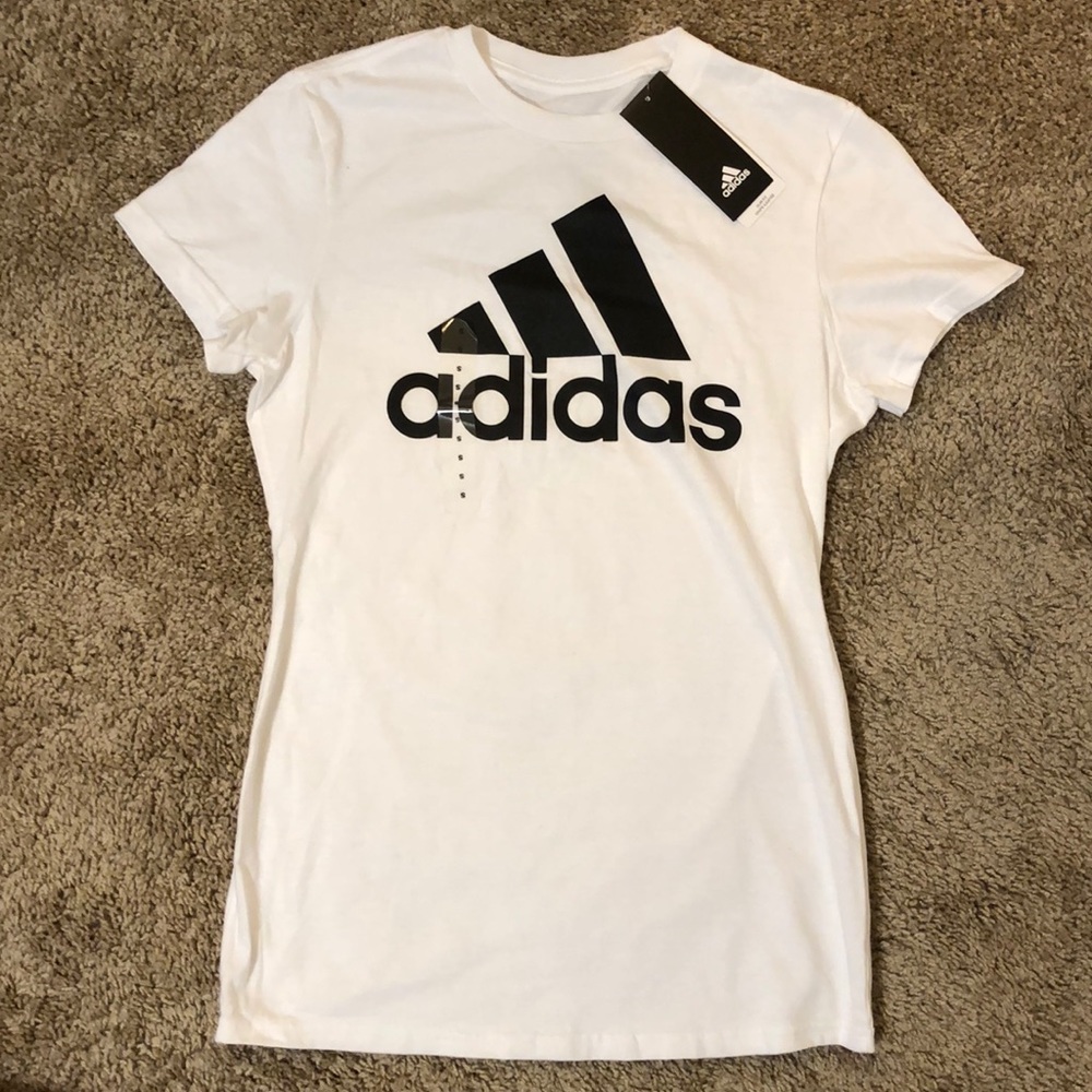 Adidas Slim Fit T-shirt BRAND NEW‼️ (size S)
